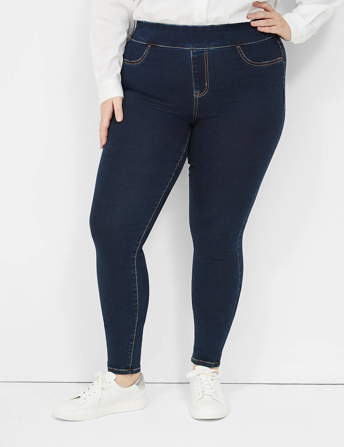 SIGNATURE HIGH RISE PULL ON JEGGING Product Image 1