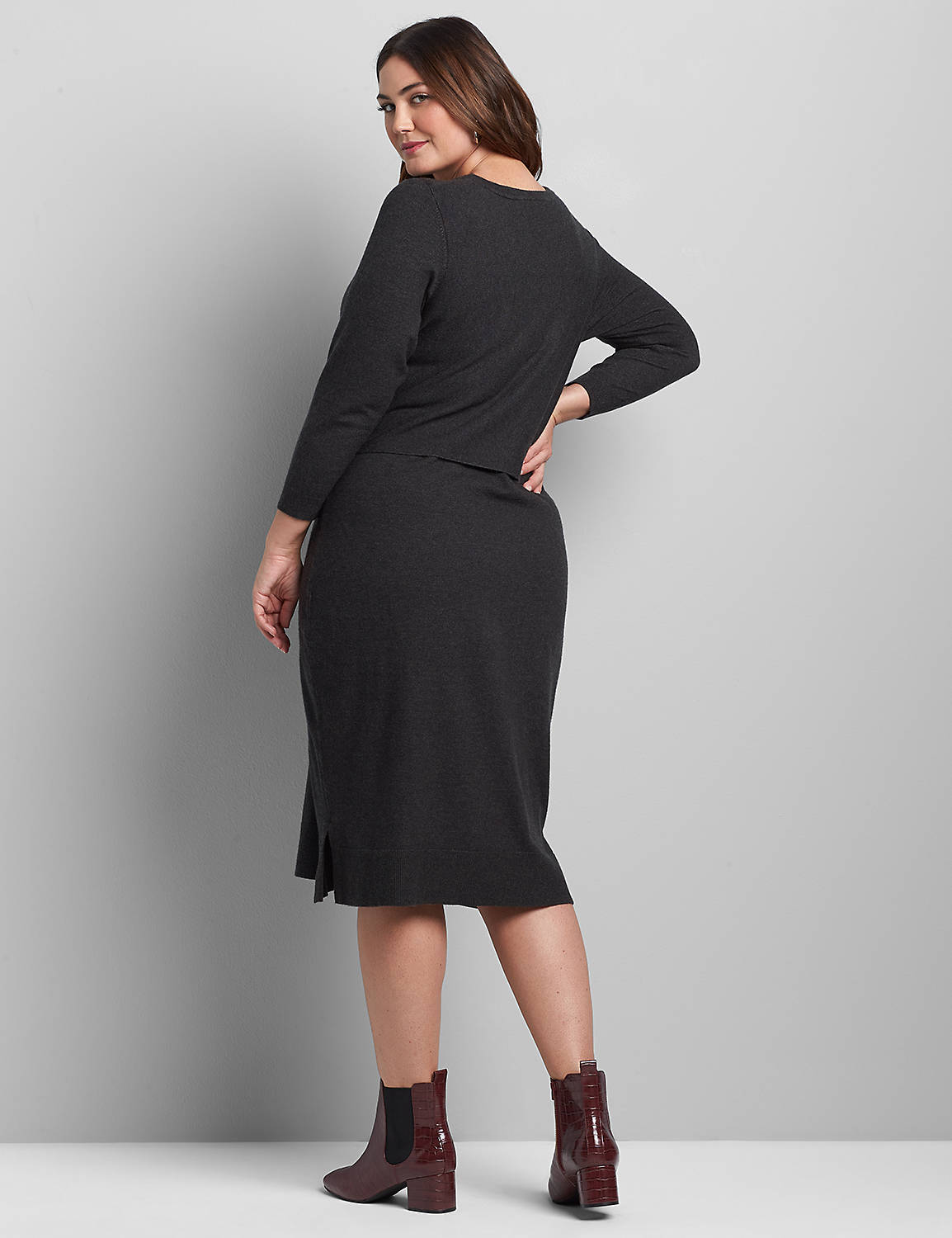1115871 3/4 Sleeve Crew Neck Short Tie Front Sweater Dress:Charcoal Grey:14/16 Product Image 2