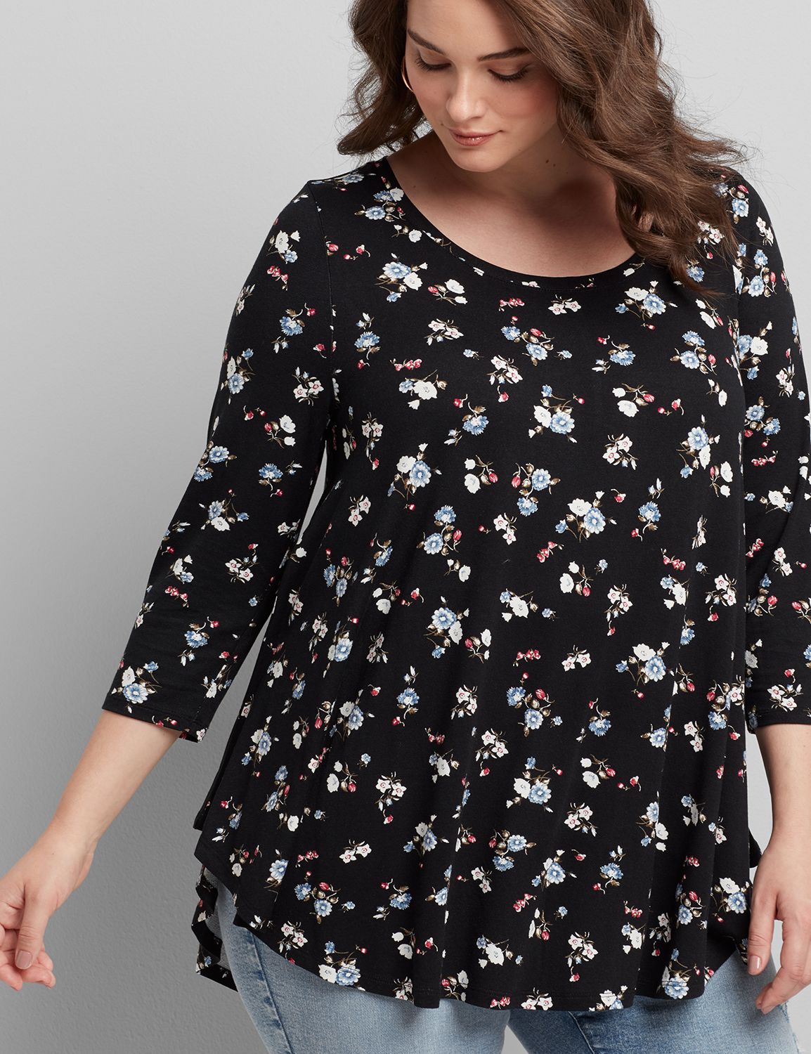 3/4 Sleeve Scoop Neck Swing Tee 1117979:LBF20186_DitsyFlyingBouquet_colorway1:14/16 Product Image 1