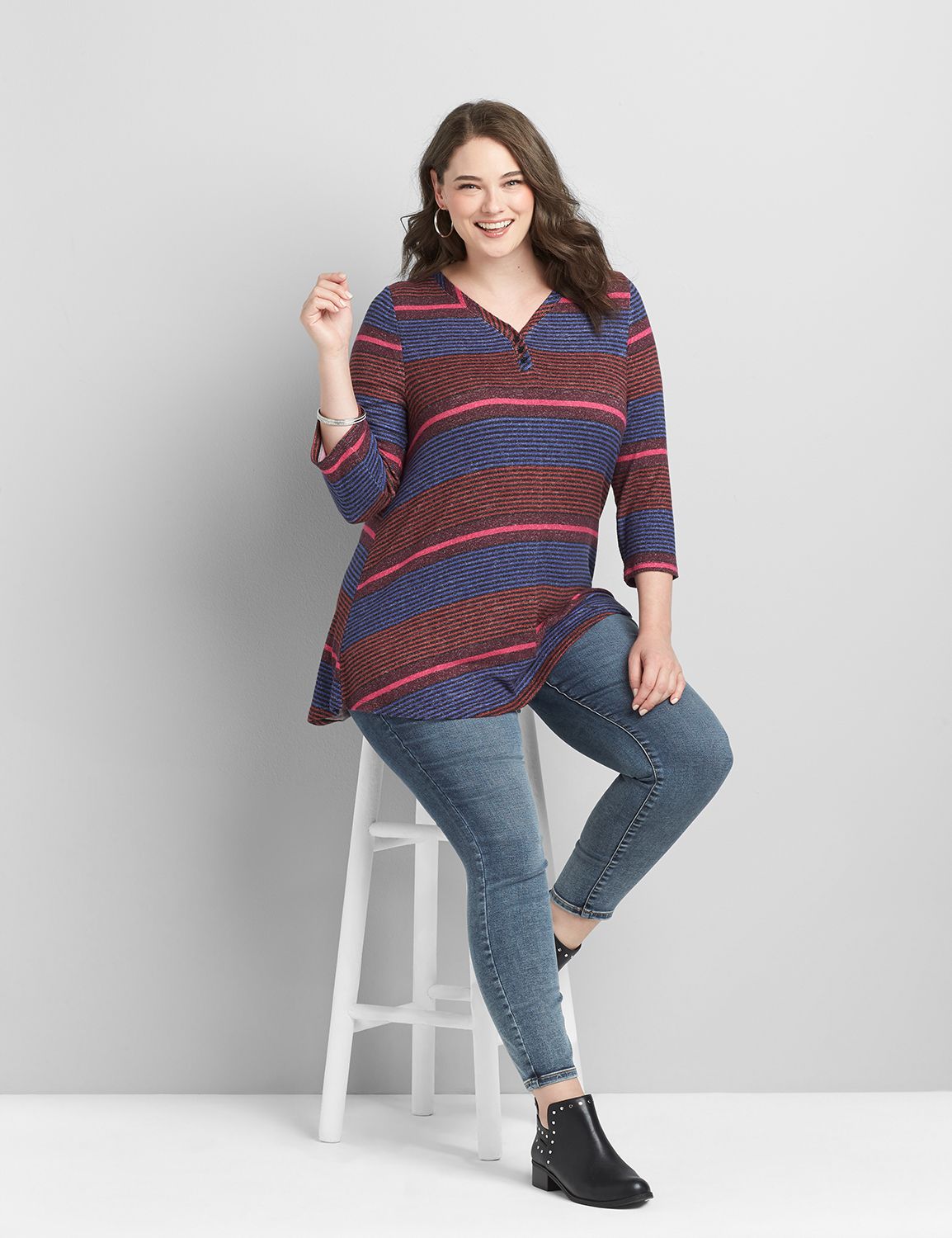 3/4 Sleeve Vneck Swing Henley Tunic 1114769:LBF20258B_SmallSerendipityStripe_colorway1:18/20 Product Image 3