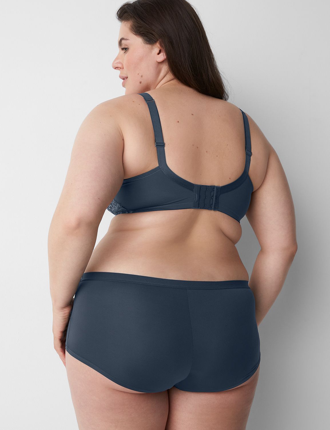 https://lanebryant.scene7.com/is/image/lanebryantProdATG/365361_0000008834_Back?$pdpMainImage$