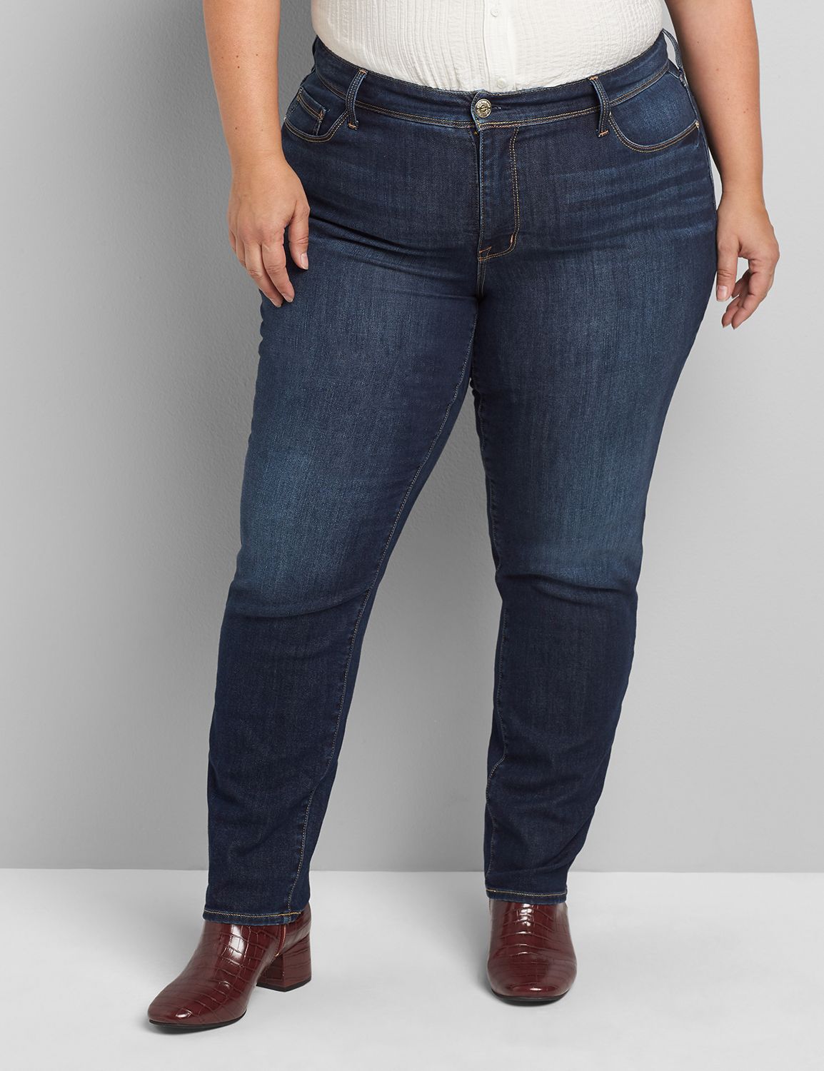 SEVEN7 STRAIGHT - SASSY DARK WASH 1116728:Dark Denim:18 Product Image 3