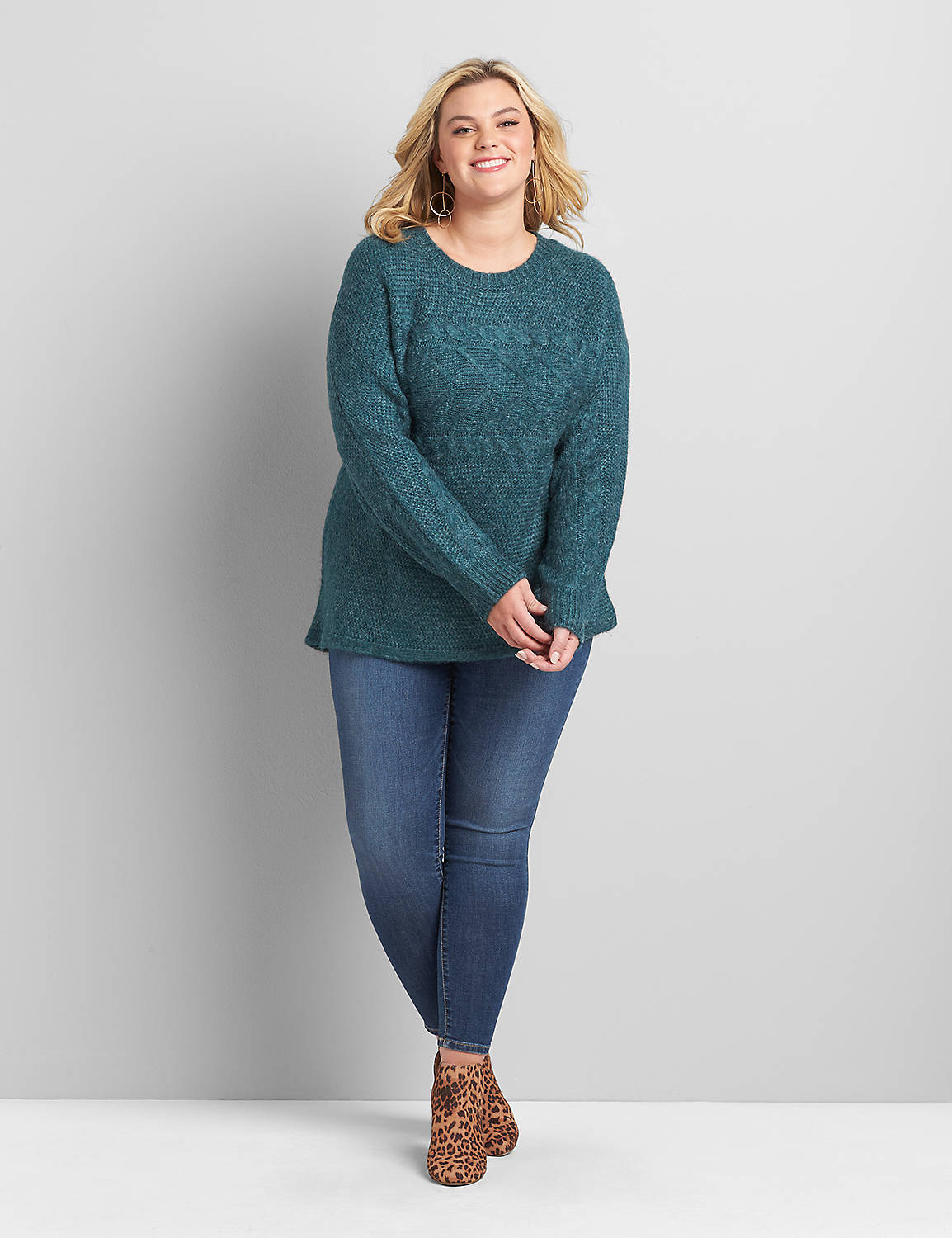 Long Sleeve Crew Neck Pullover with Horizontal Cable 1118269:PANTONE Deep Teal:22/24 Product Image 3