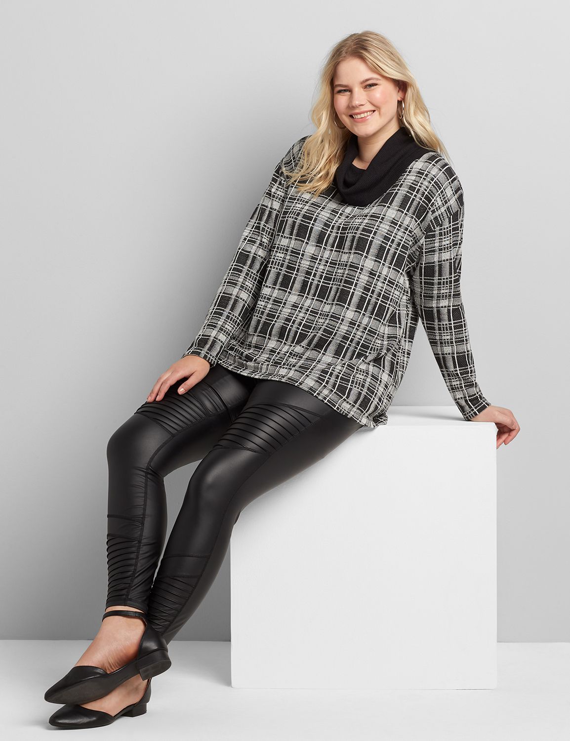 Long Sleeve Cowl Neck Hacci Plaid Tunic 1118052:Black/off white plaid:14/16 Product Image 3