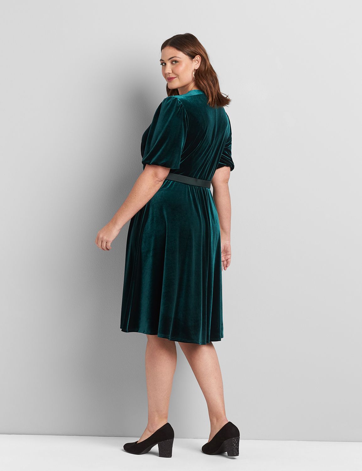 1117935 3/4 SLEEVE VNECK HEM BELTED Product Image 2