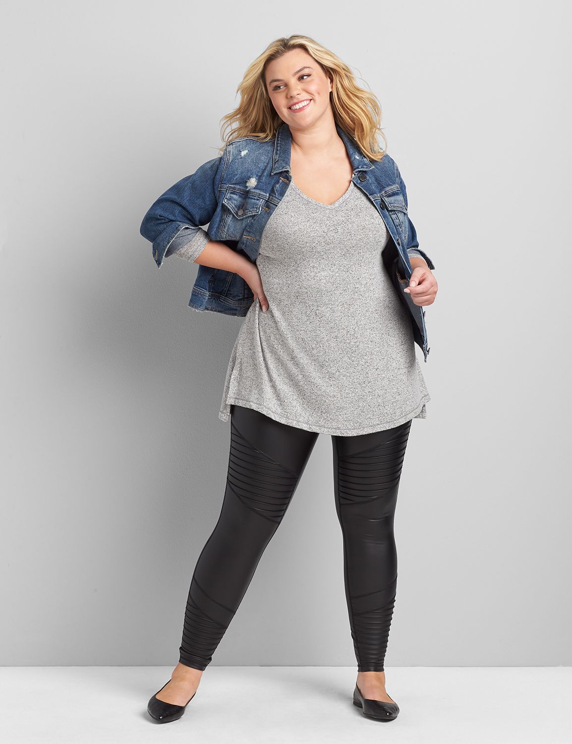 Long Sleeve V Neck Step Hem Tunic 1117073:Hacci Grey Heather:22/24 Product Image 3