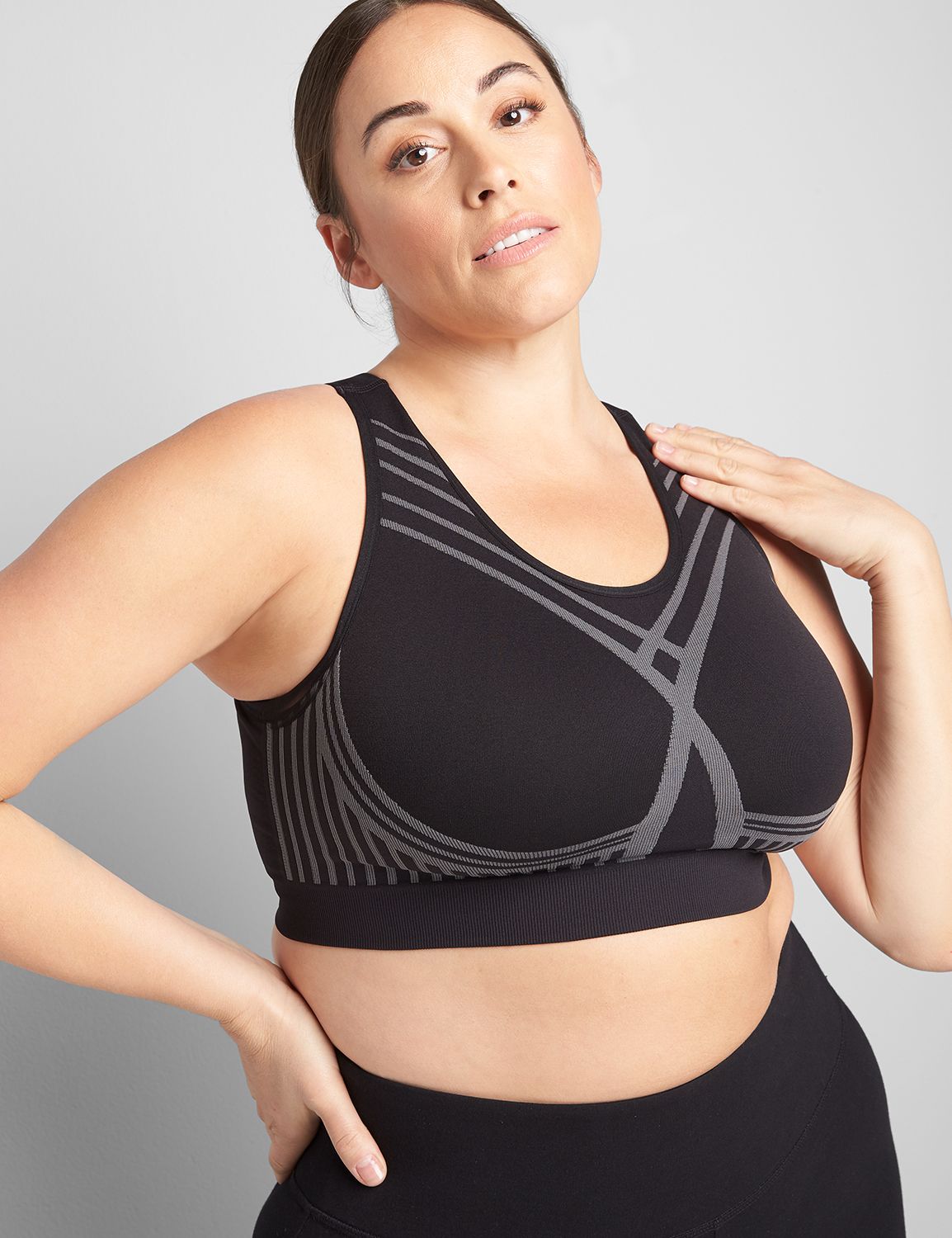 Zoned Seamless Contrast Sport Bra 1