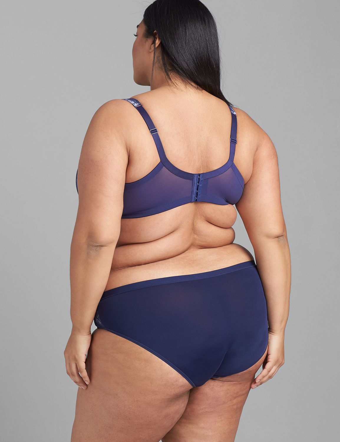 Modern Lace Lightly Lined Full Coverage Bra Product Image 2