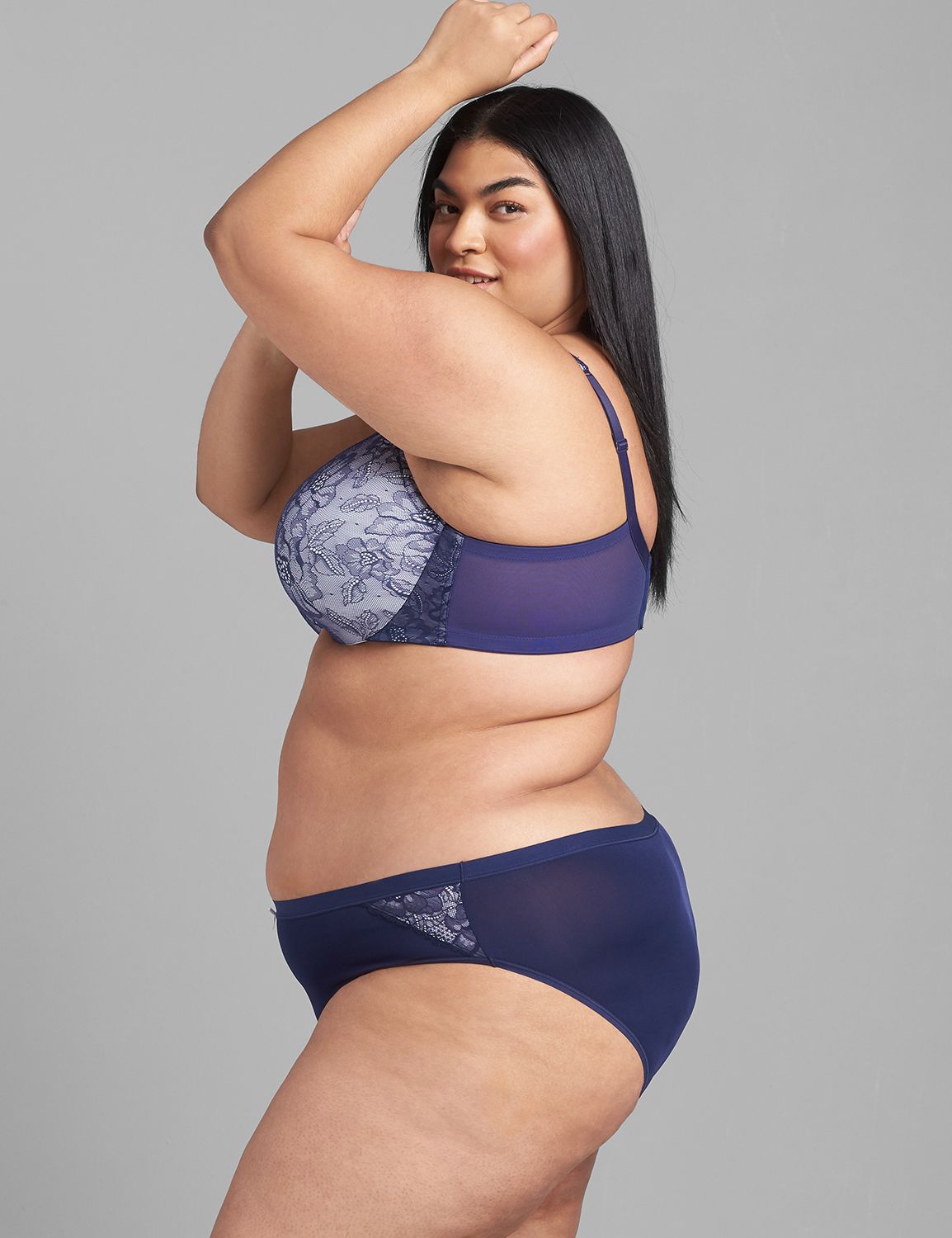 Modern Lace Lightly Lined Full Coverage Bra Product Image 3
