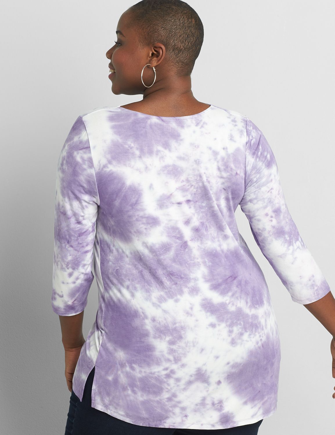 Three Quarter Sleeve Drape Neck Tee with Dye Effect 1119227:PANTONE Daybreak:22/24 Product Image 2