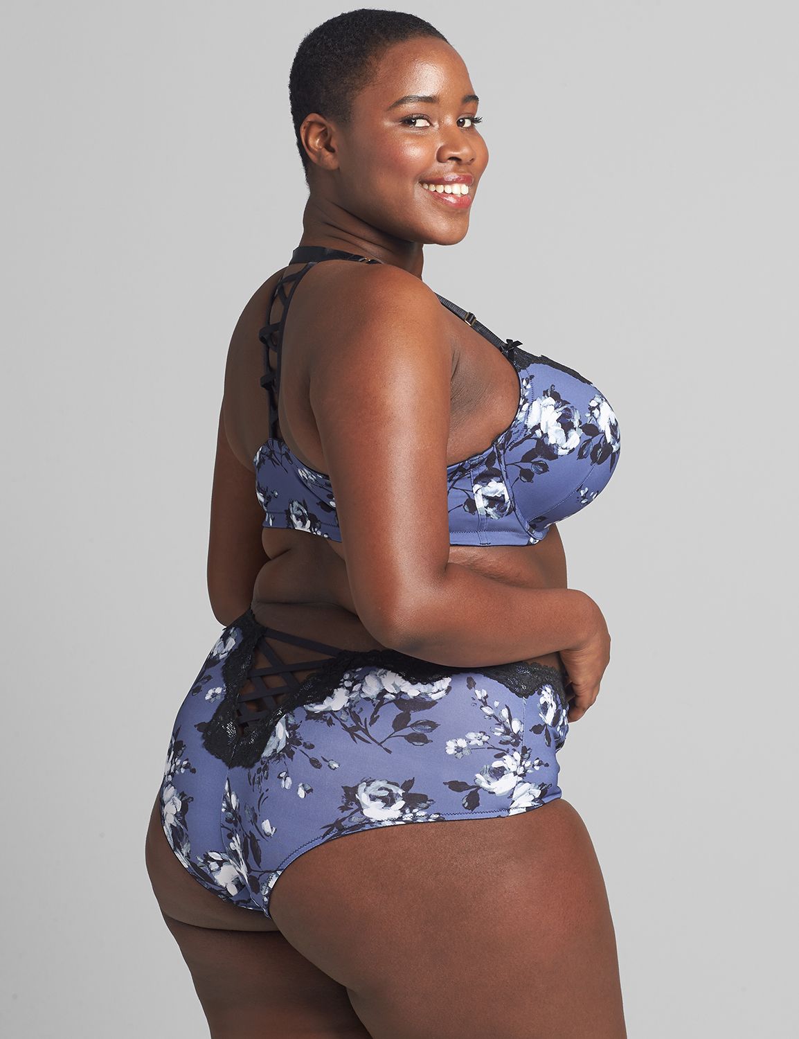 Printed Boost Plunge  1117403:Bold Roses_Small_CF19108:44DD Product Image 2