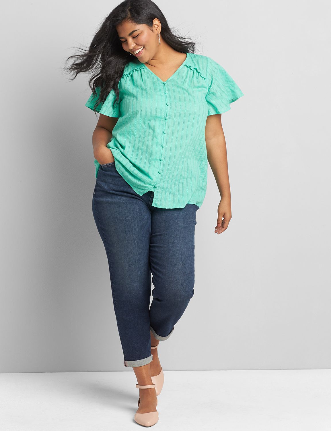 Short Sleeve Flutter Vneck Button Down Novelty Fabric 1118487:PANTONE Jade Cream:18 Product Image 3
