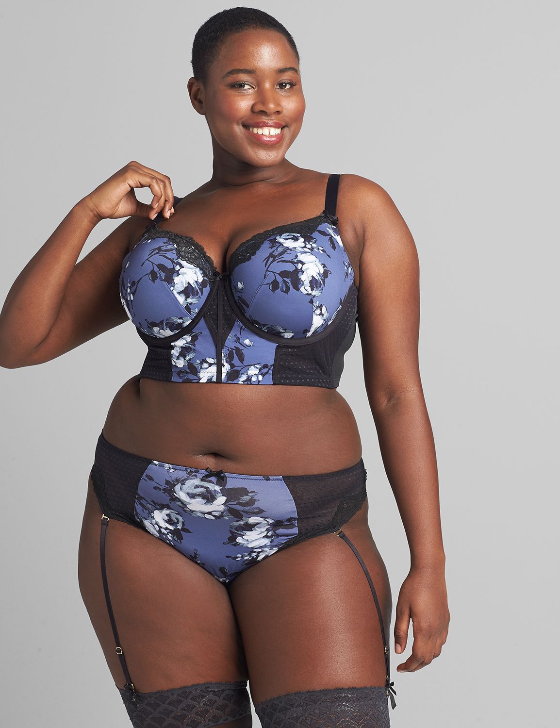 Mesh & Lace Garter Panty