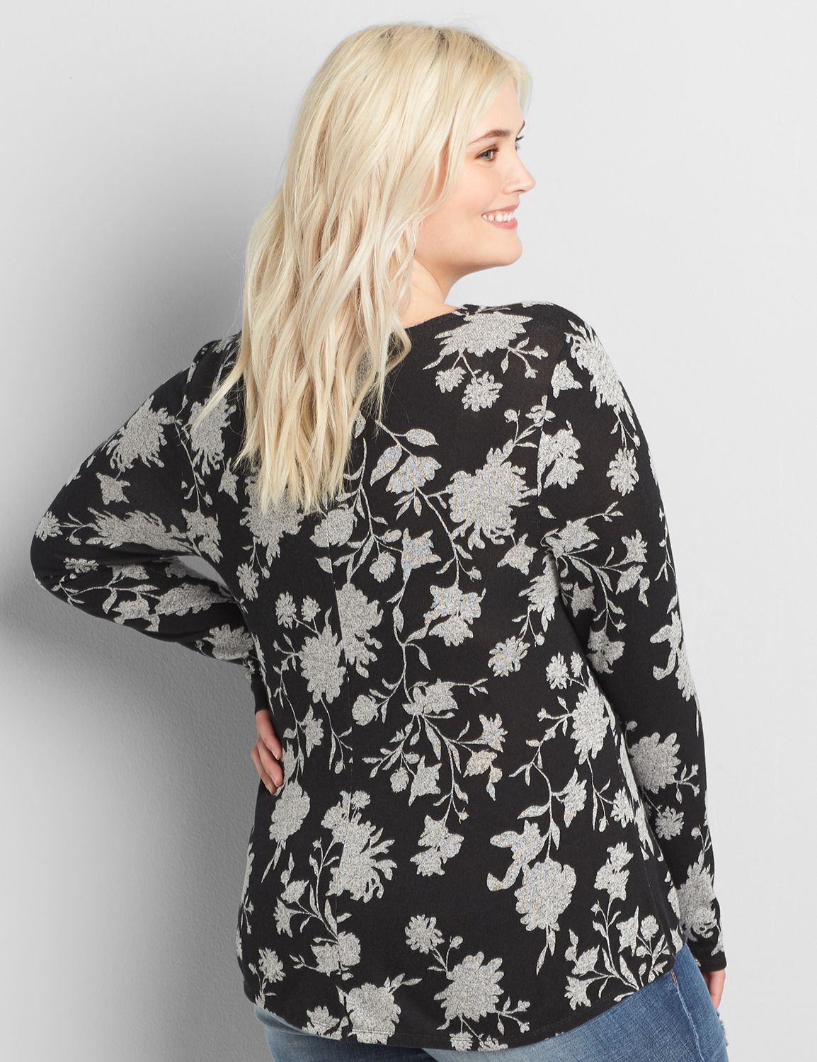 Printed Softest Touch Twist-Front Subtle Swing Top Product Image 2
