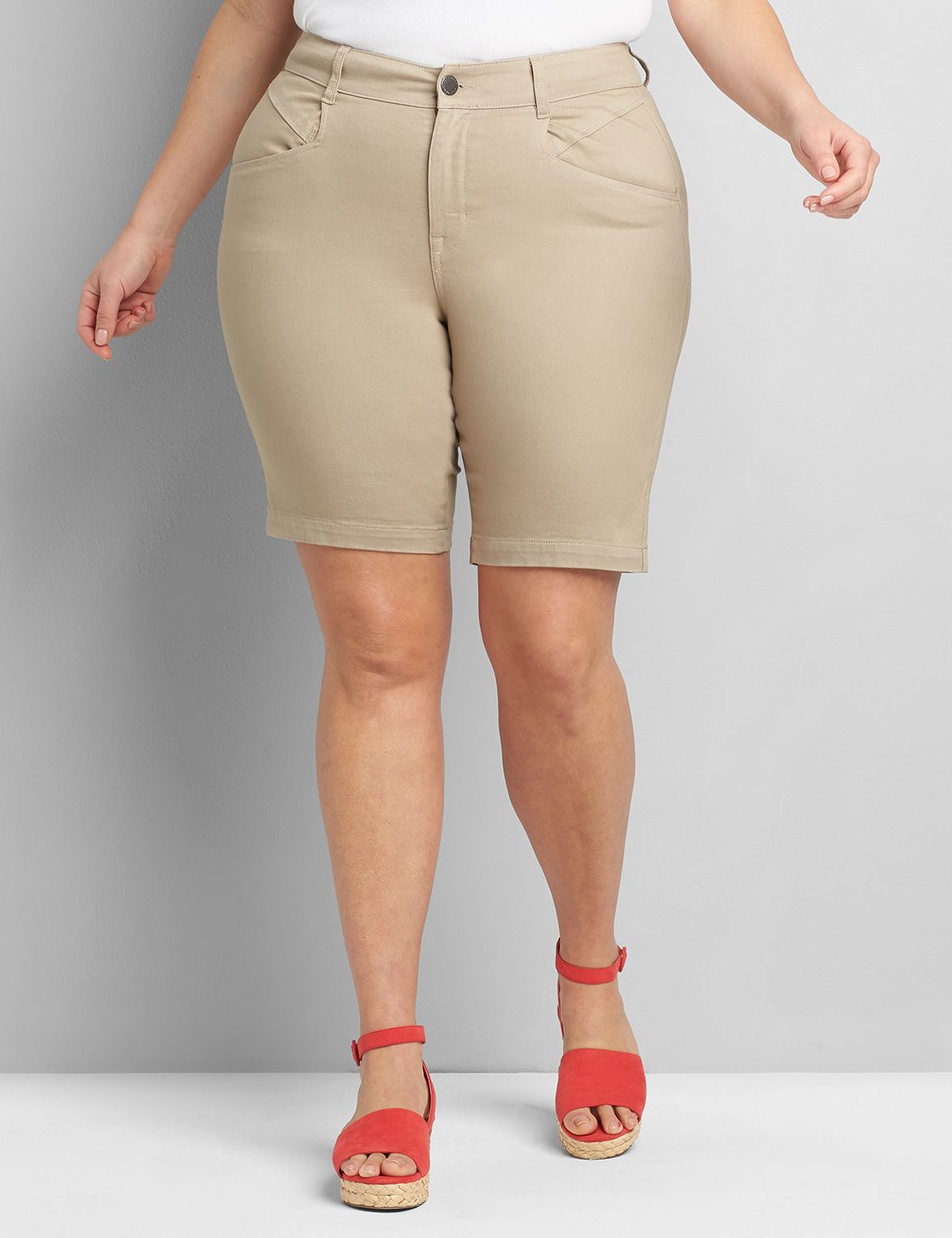 CURVY SIGNATURE MID RISE BERMUDA - PIECE DYE 1119684:Natural As Sample:16 Product Image 1