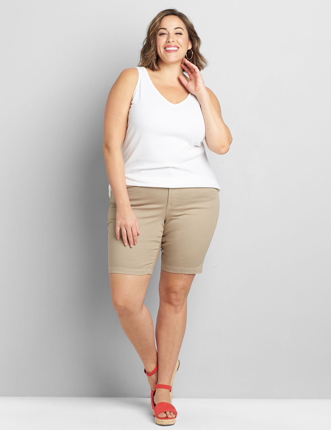 CURVY SIGNATURE MID RISE BERMUDA - PIECE DYE 1119684:Natural As Sample:16 Product Image 2