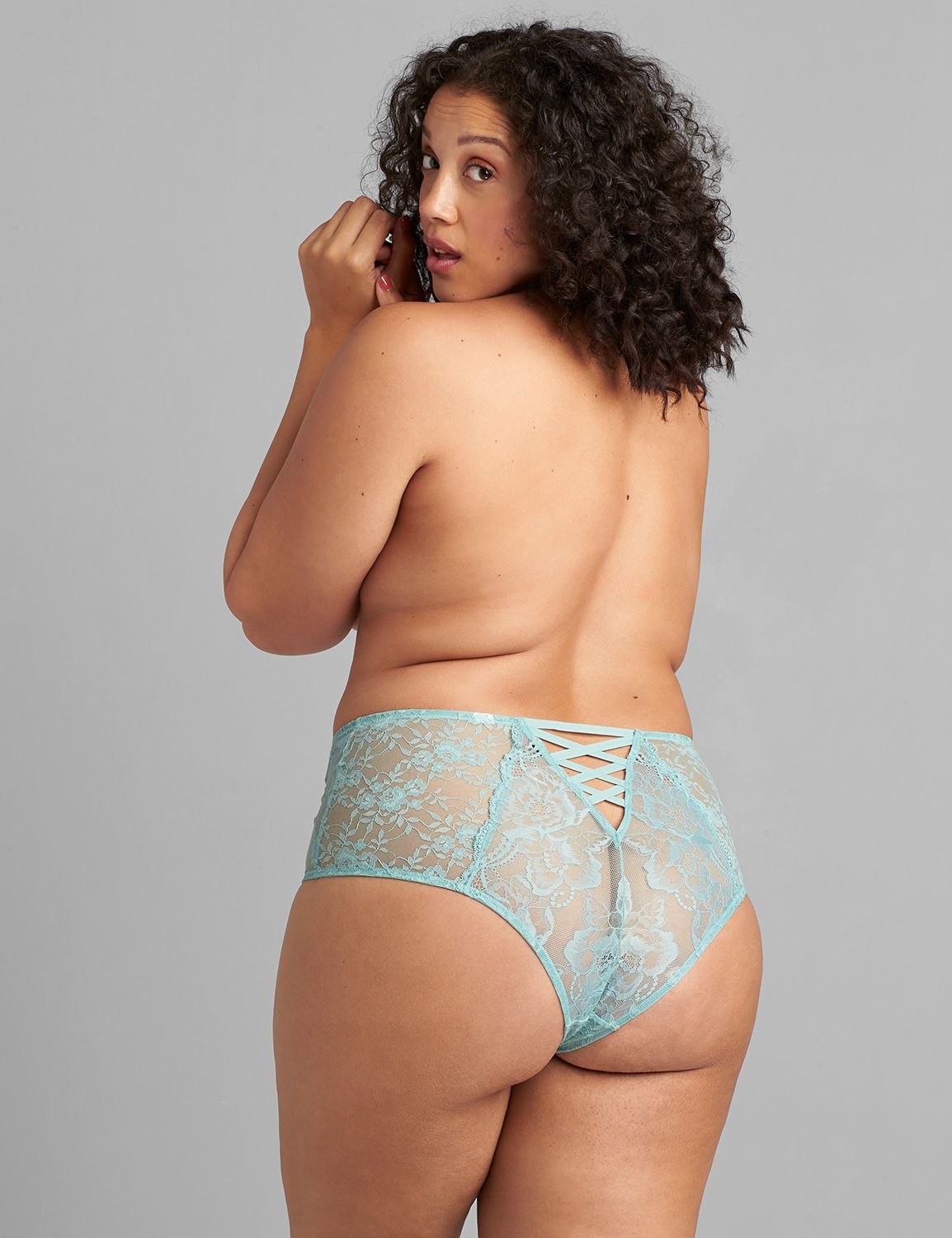 Lace Mid-Waist Cheeky Panty