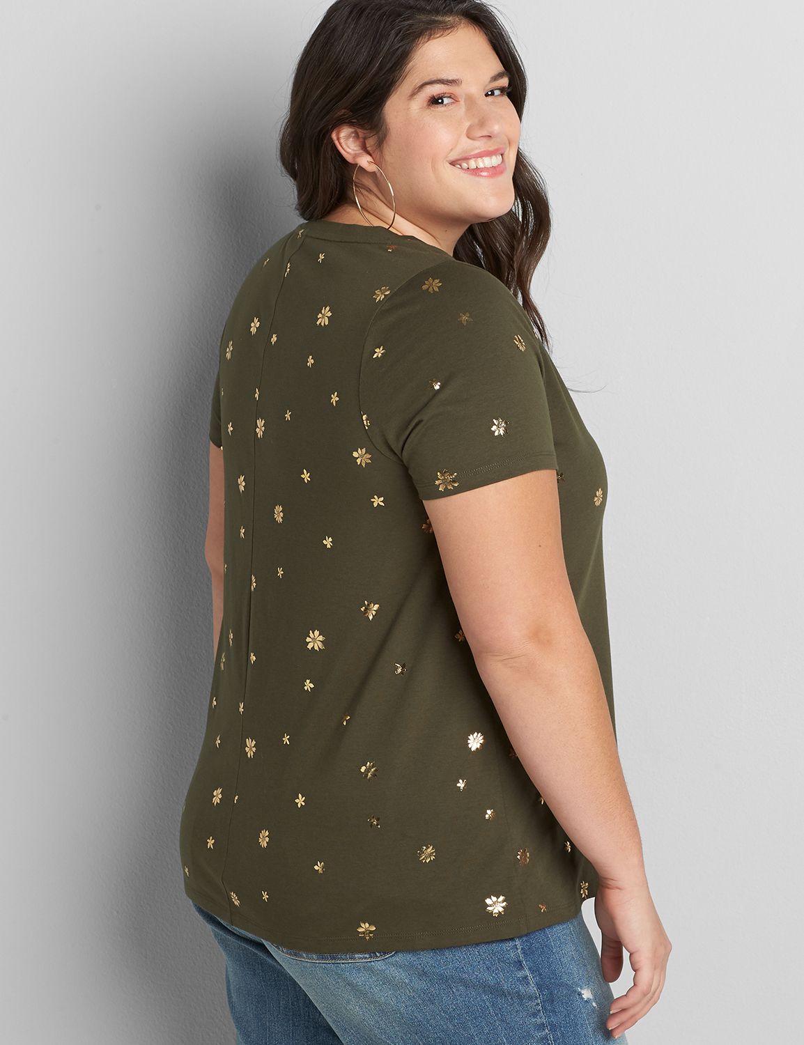 Short Sleeve Vneck Pocket Tee 1119530 copy of 1118548:LBSP21340_SpacedLinearDitsy_C1:18/20 Product Image 2