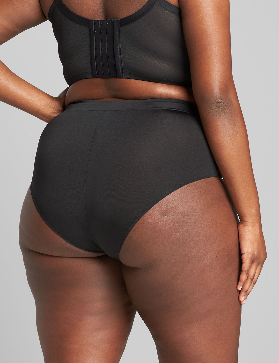 Lace Mid-Waist Cheeky Panty