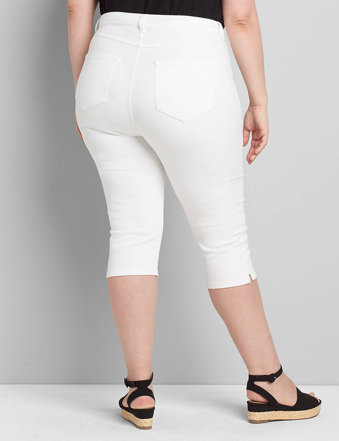 CURVY MID RISE SKINNY PEDAL PUSHER 19" - MICKEY TWILL 1119683:Ascena White:16 Product Image 2