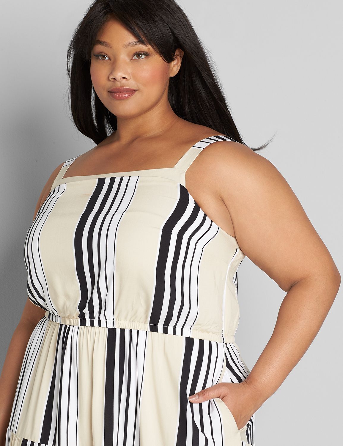 BARE SQUARE NECK TIERED MAXI 1119125:LBSP21238_FormulaStripe_colorway2:22 Product Image 3