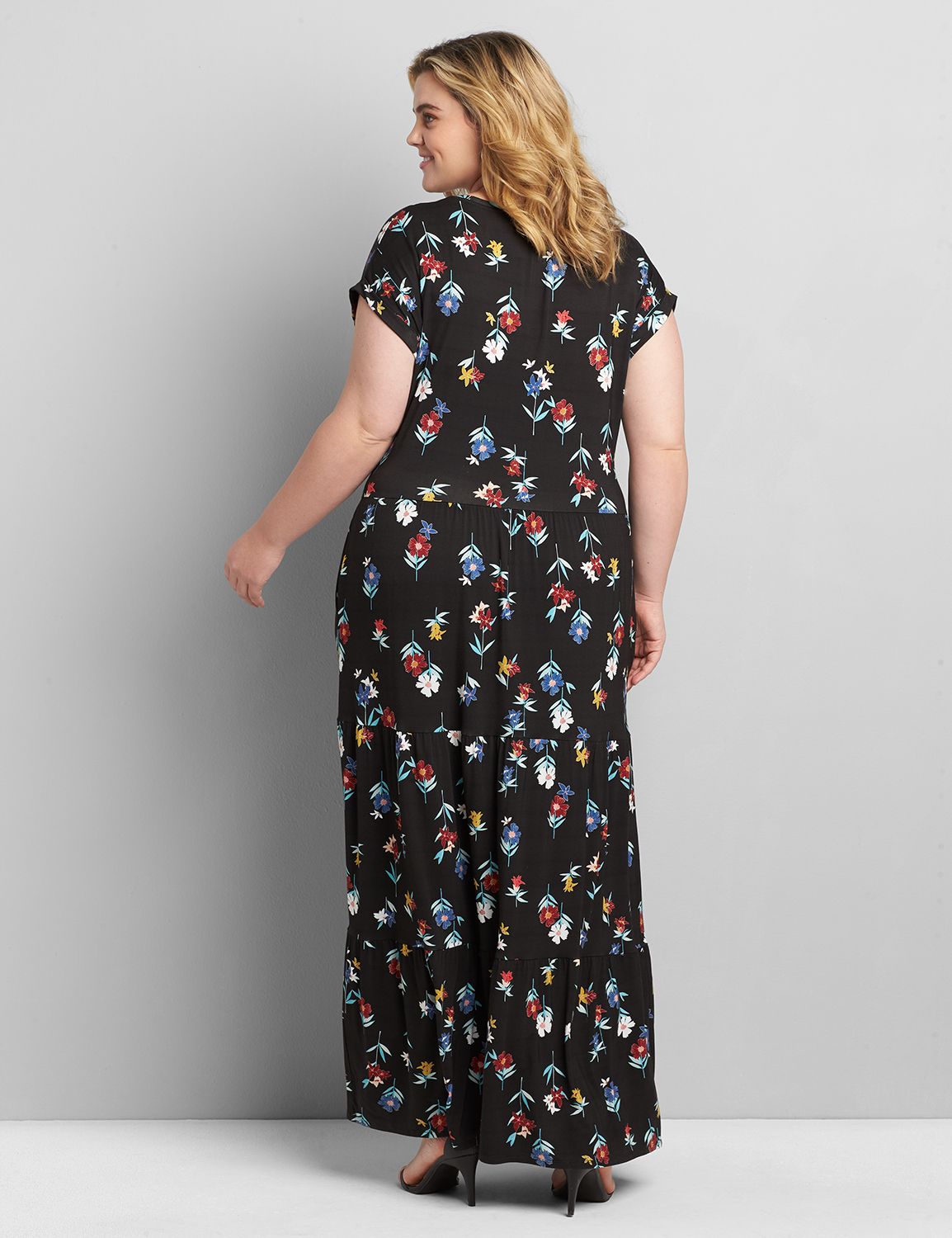 Short Sleeve Crew Neck Tiered Maxi Dress 1119648:LBSP21218_CapeBayFloralCascade_C1:38/40 Product Image 2