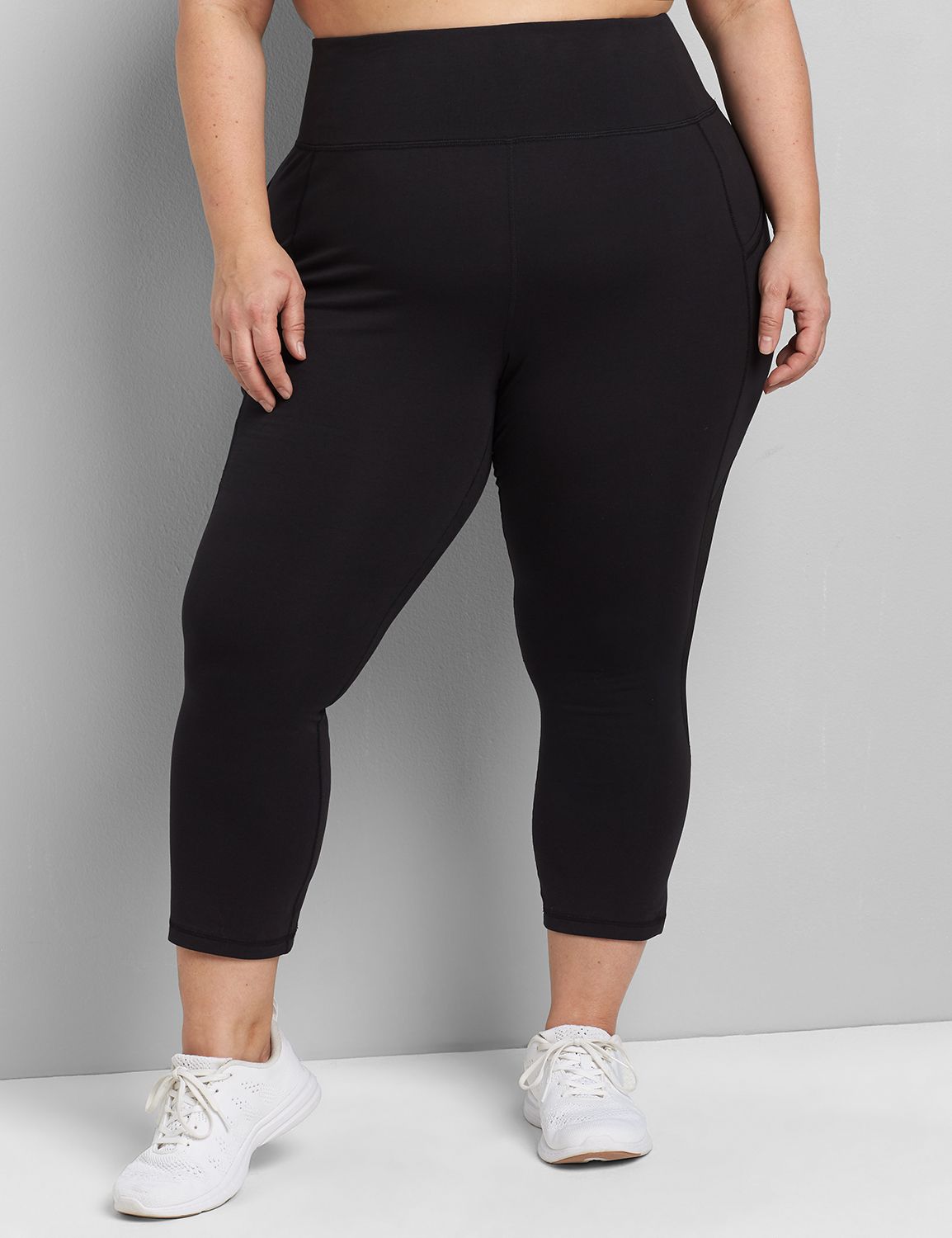 Power Capri Wicking Mesh Blocked Legging S 1118470:Ascena Black:10/12 Product Image 1