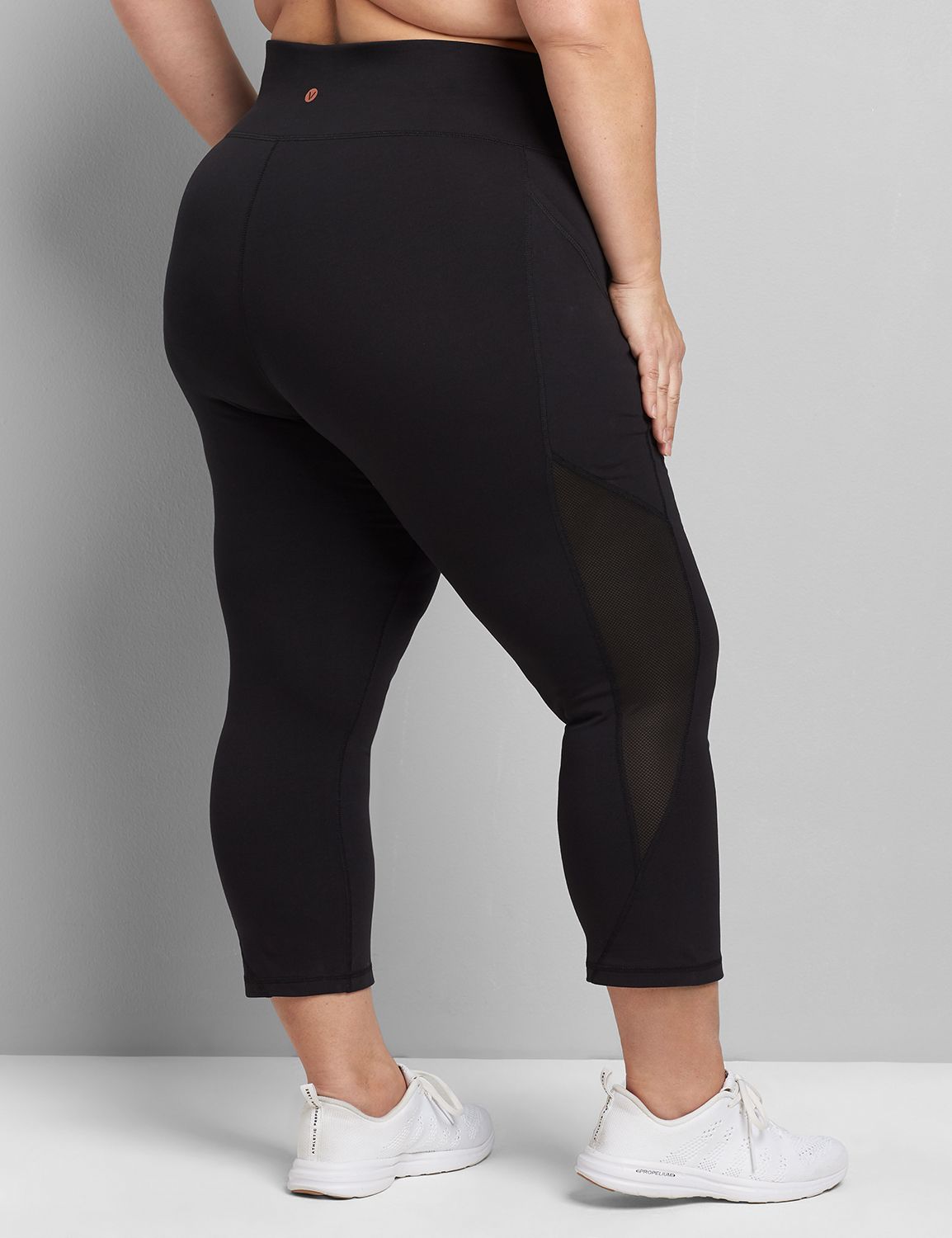 Power Capri Wicking Mesh Blocked Legging S 1118470:Ascena Black:10/12 Product Image 2