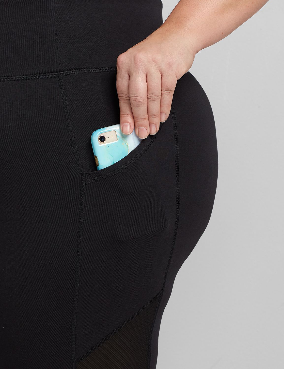 Power Capri Wicking Mesh Blocked Legging S 1118470:Ascena Black:10/12 Product Image 4