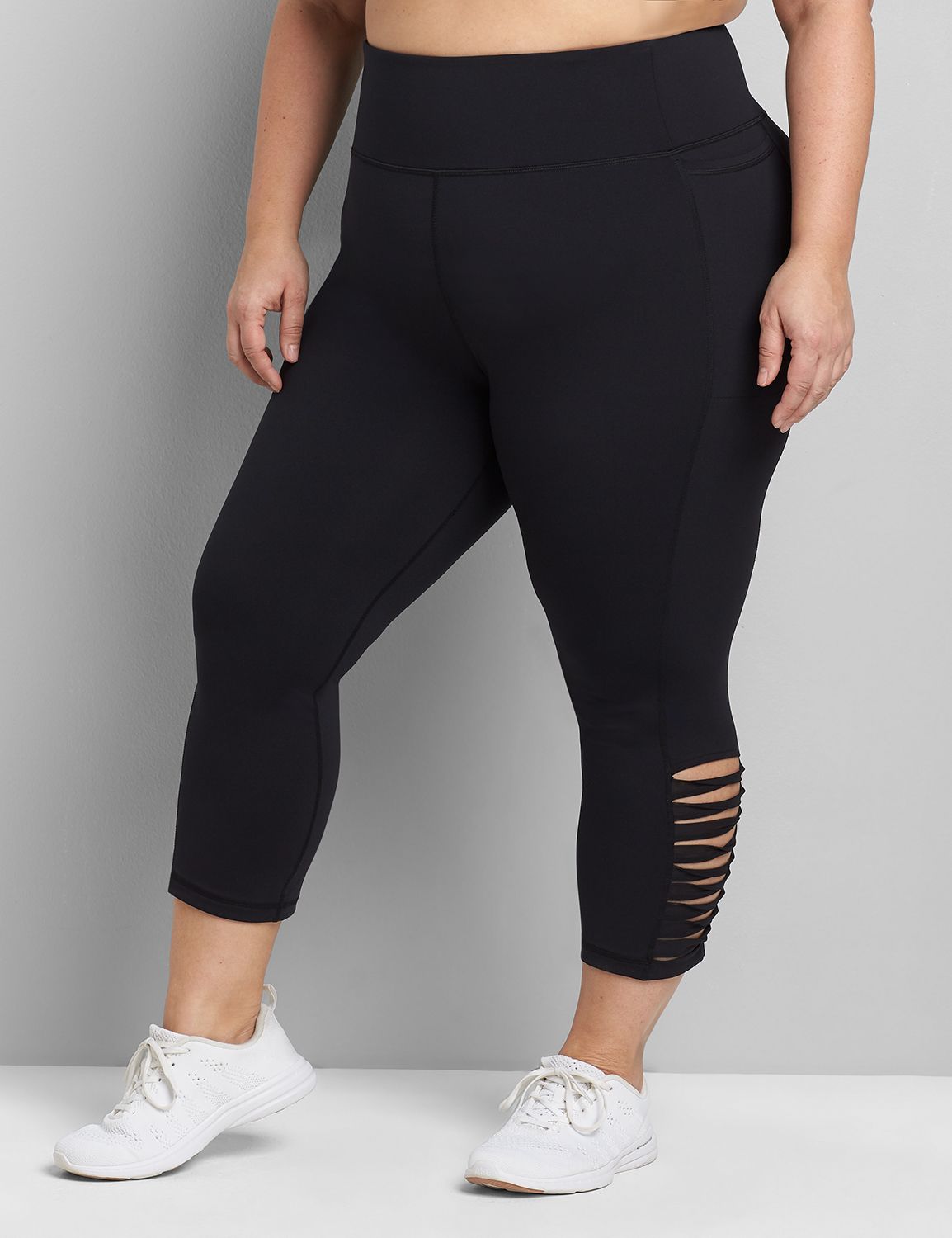 Power Capri Wicking Mesh Twist Detail Legging S 1118454:Ascena Black:10/12 Product Image 1
