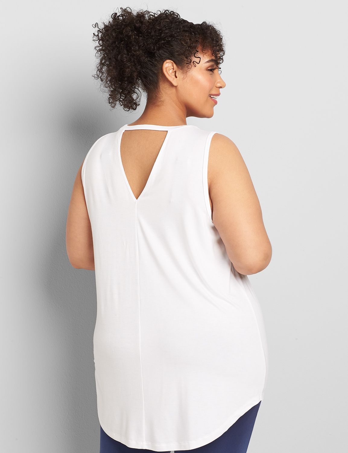 Sleeveless Crew Neck V Back Tank S 1120851:PANTONE Night Sky:34/36 Product Image 2
