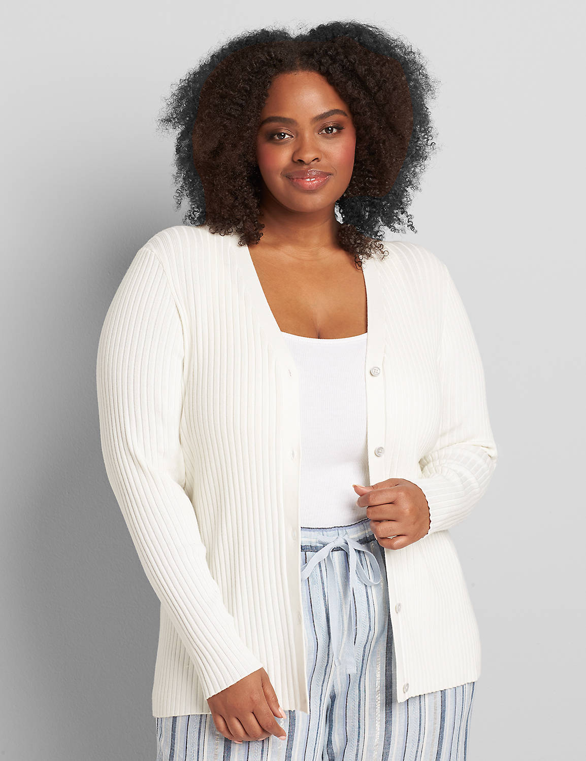 Long Sleeve VNeck Button Front Cardigan in Rib Stitch 1121476:Ascena White:18/20 Product Image 4