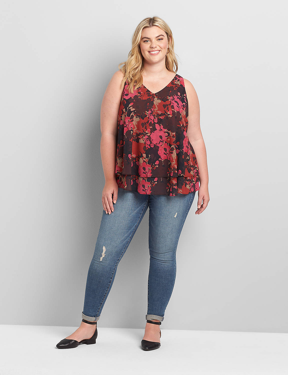 Outlet Sleeveless VNeck Double Layer Swing Tank -1114294:LBH20221_DrybrushedSilhouetteRoses_colorway1:12 Product Image 3