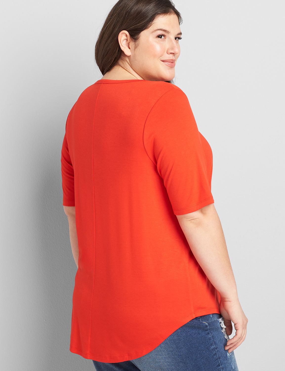 Perfect Sleeve U Neck Curved Hem Tee 1120372:PANTONE Flame Scarlet:30/32 Product Image 2