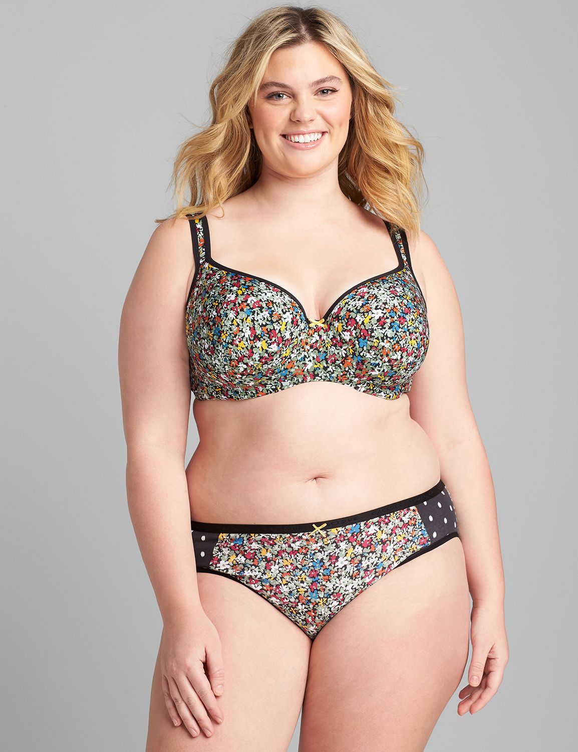 Smooth Lightly Lined Balconette Bra