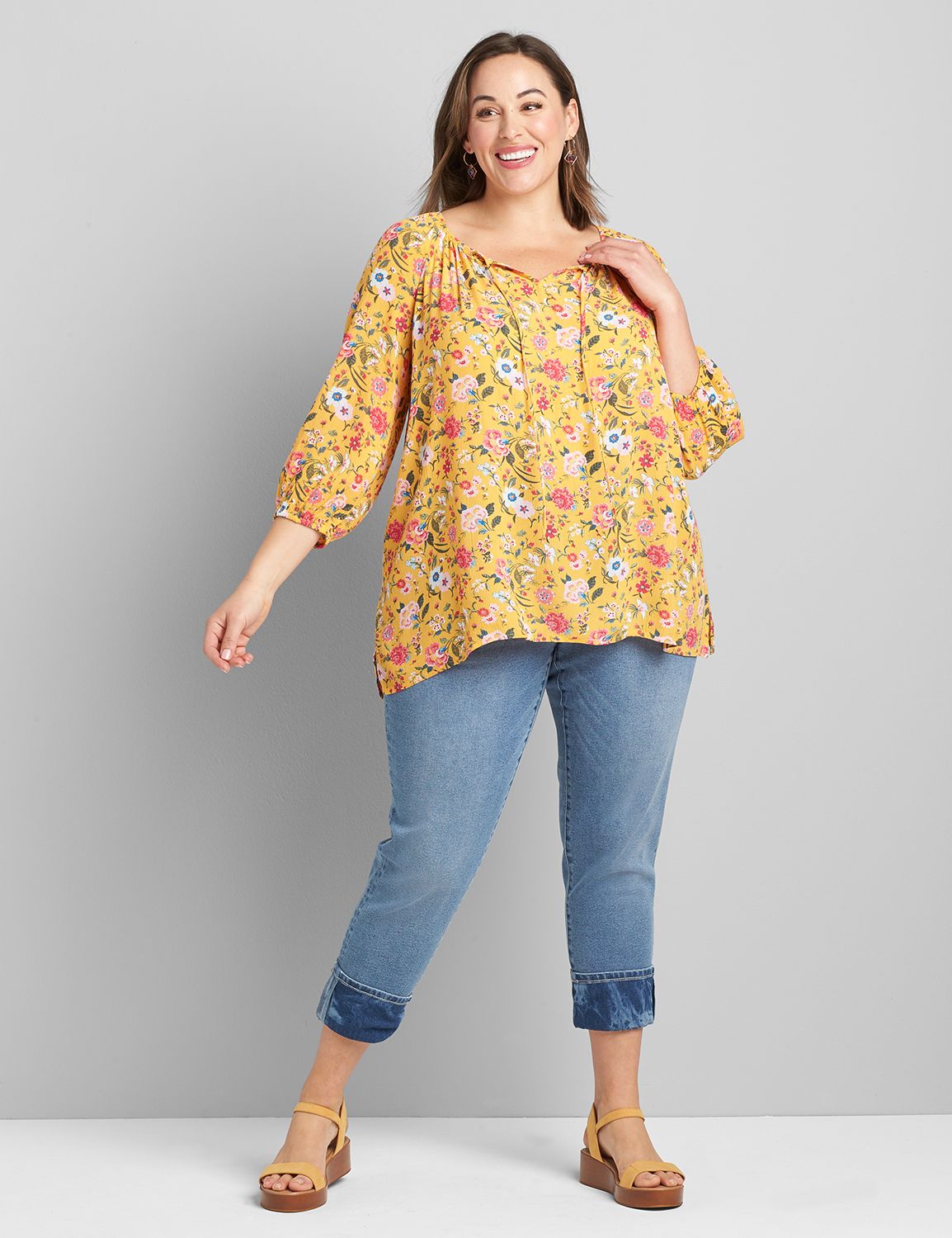 3/4 Sleeve Squared Split Neck Peasa Product Image 3