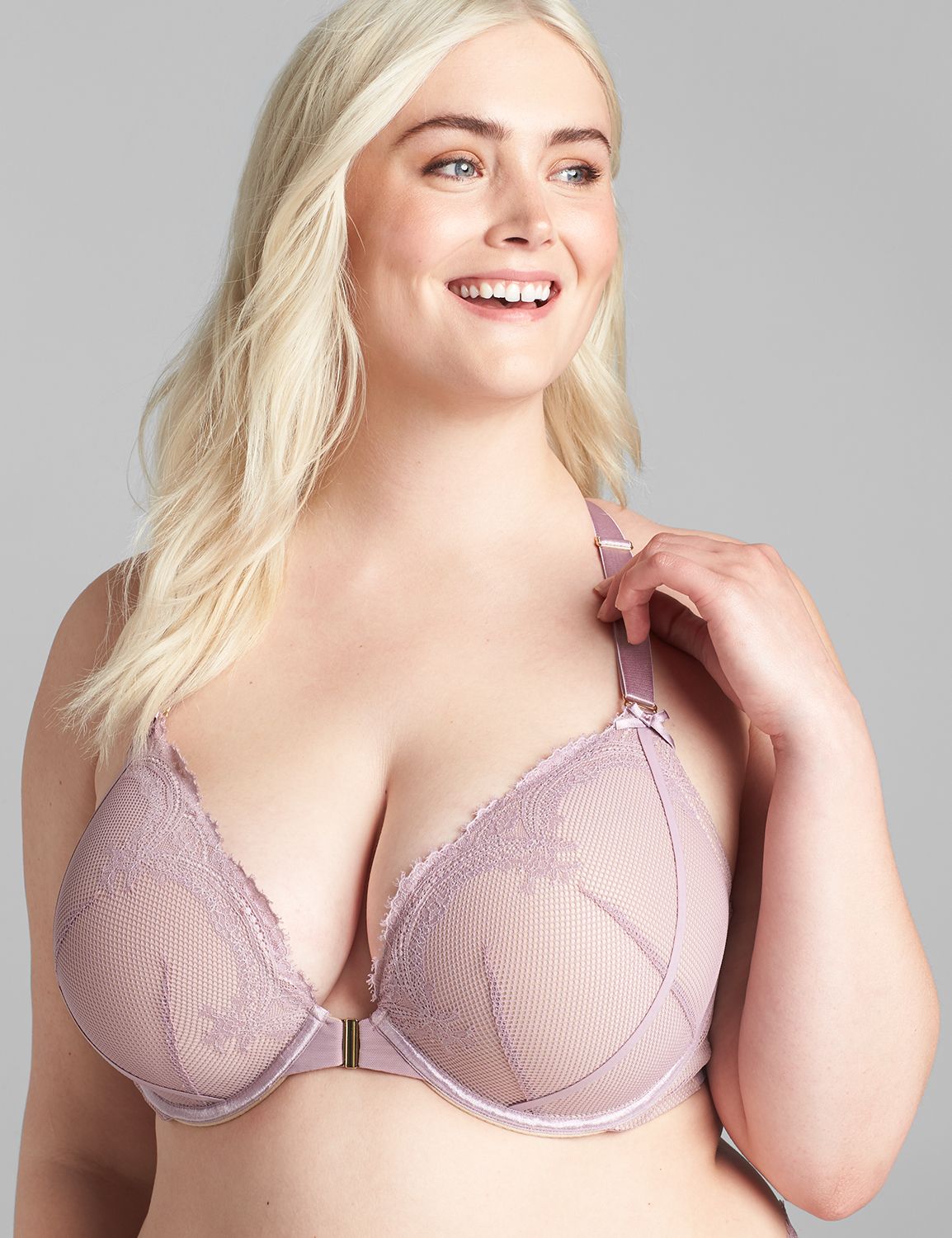 Scallop Lace Boost Plunge Bra Lanebryant