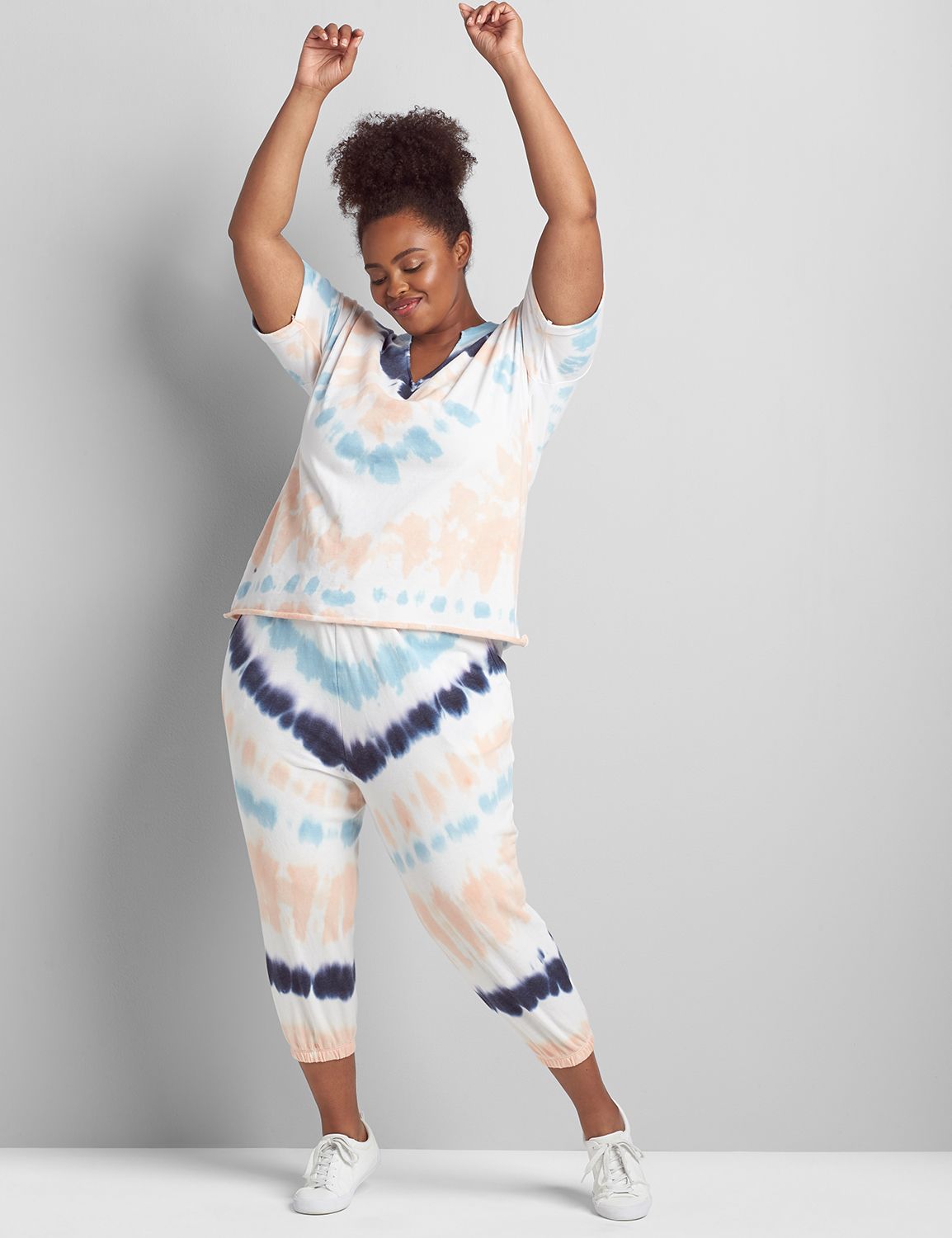 Metro Tie Dye Jogger S 1121307:PANTONE Omphalodes:34/36 Product Image 3