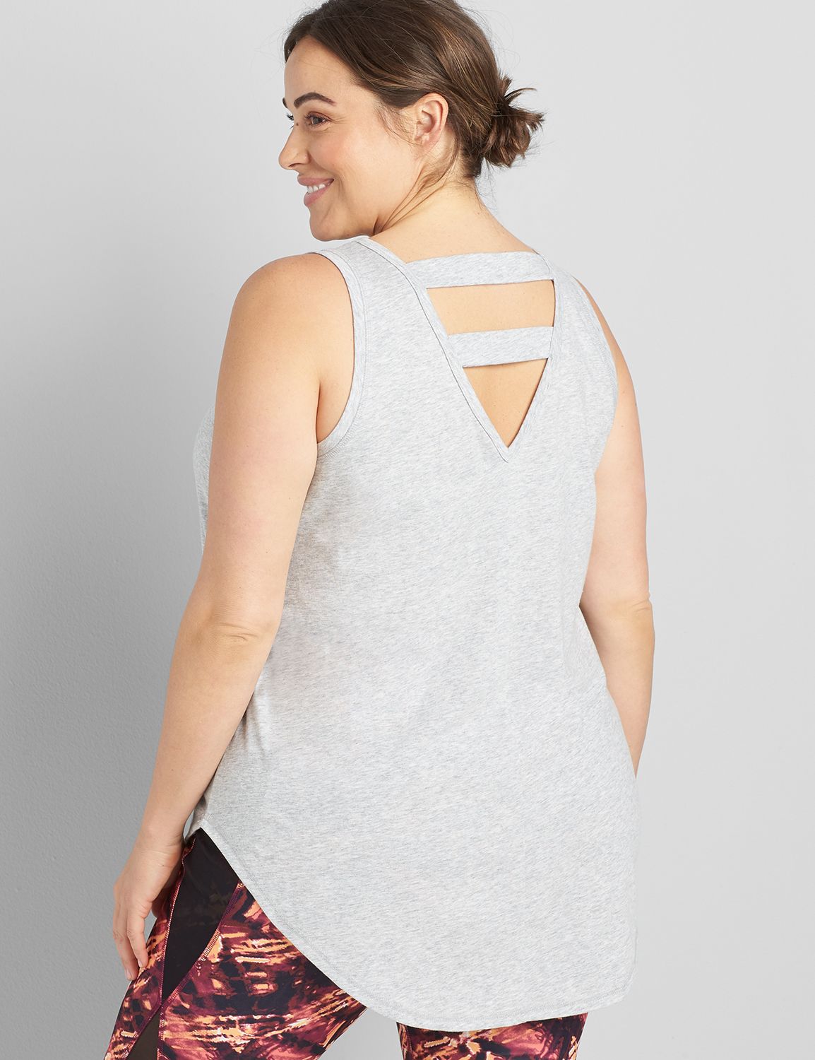 LIVI Scoop-Neck Graphic Tank Product Image 2