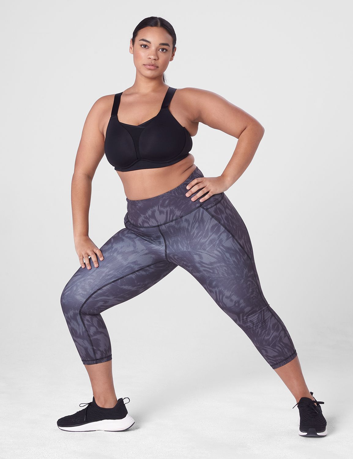 Power Soft Capri Legging F 1122171 Product Image 1