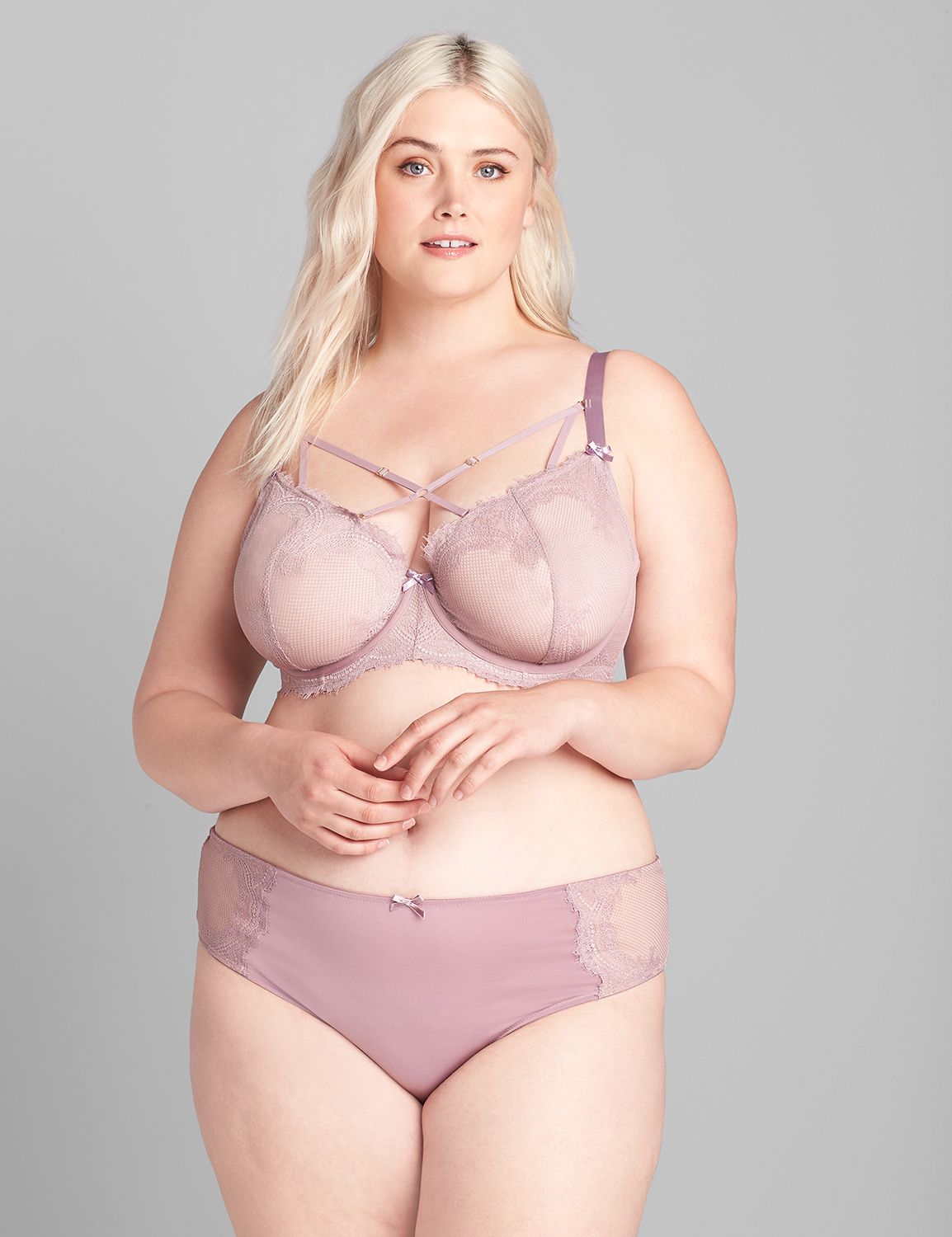 Scallop Lace Unlined Balconette Bra Product Image 1
