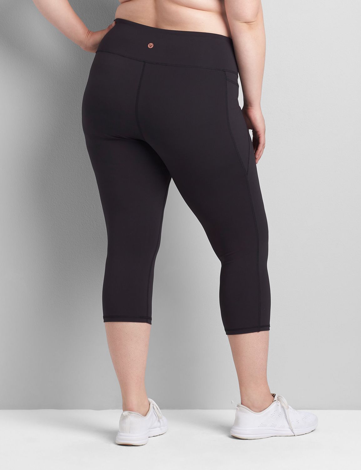 Women's Buttery Soft Activewear Capri Leggings with Pockets (Small only) -  Wholesale 