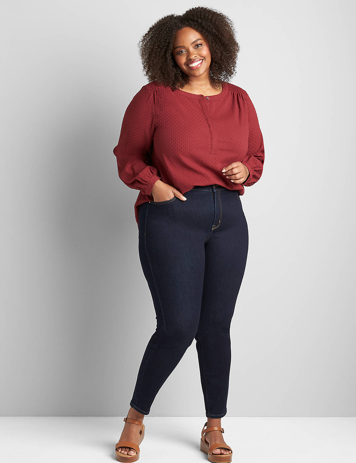 Curvy Fit High-Rise Skinny Jean- Dark Wash Product Image 3
