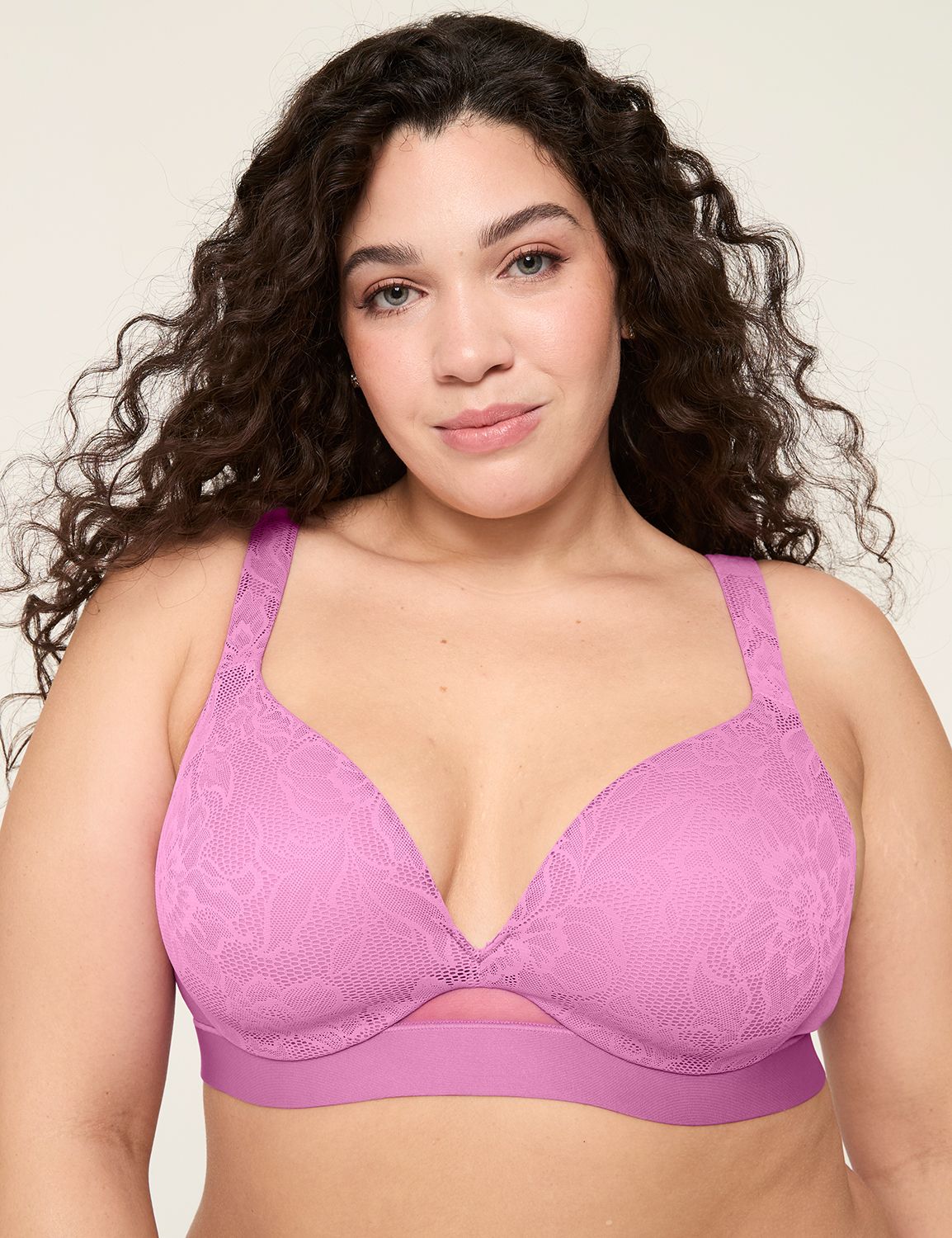 Comfort Bliss LL Plunge Bliss Lace Product Image 3