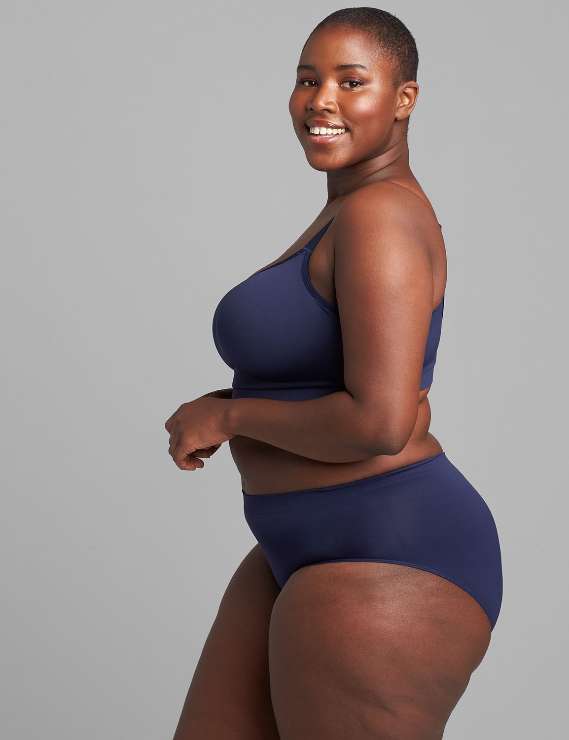 Magic Wing Lightly Lined No-Wire Balconette Bra Product Image 3