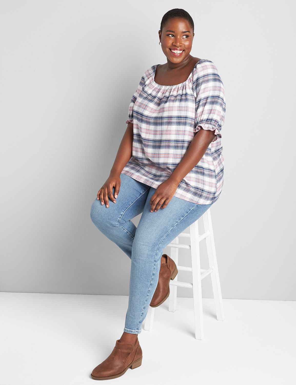 Short Sleeve Square Neck Top 112162 Product Image 3