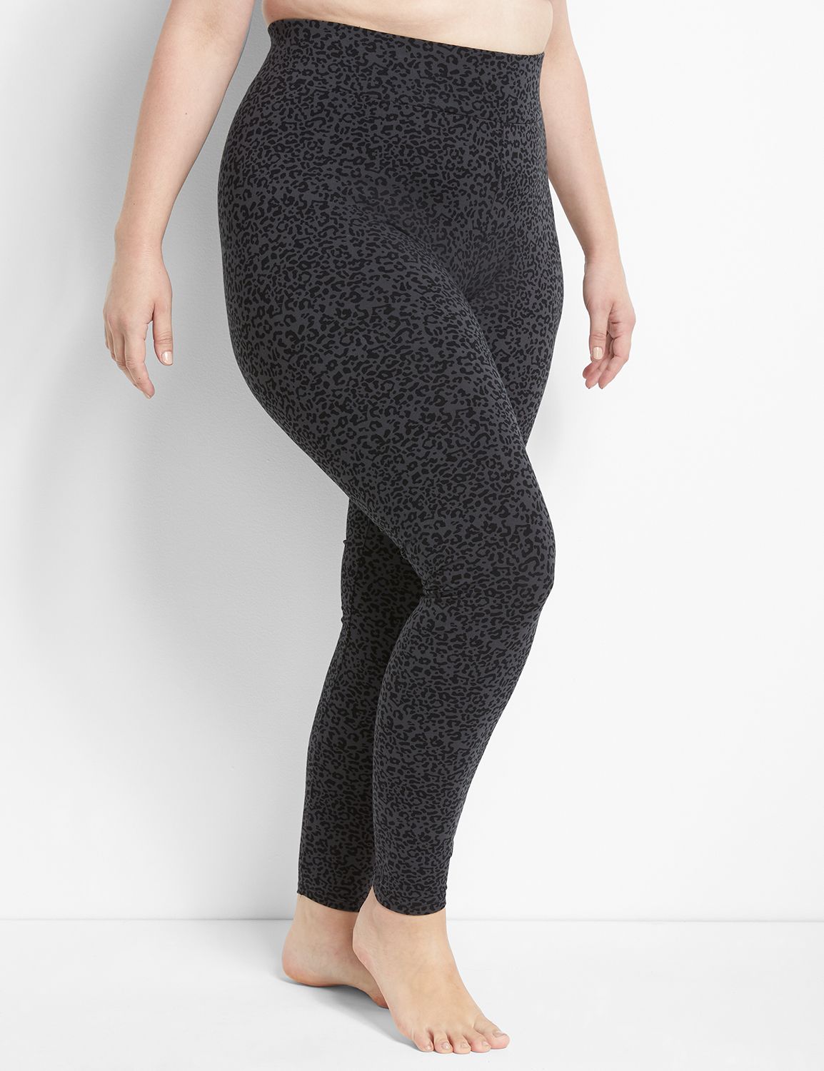 https://lanebryant.scene7.com/is/image/lanebryantProdATG/370767_0000008464?$pdpMainImage$