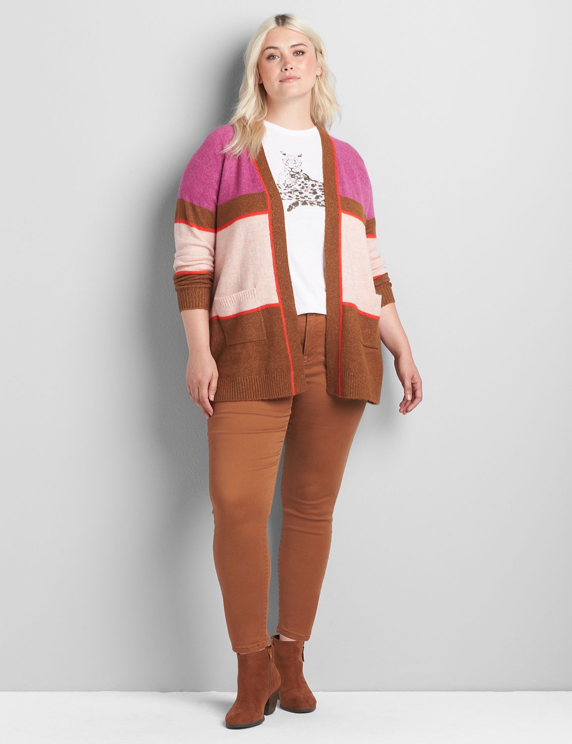 Lounging Cheetah Graphic Tee Product Image 3