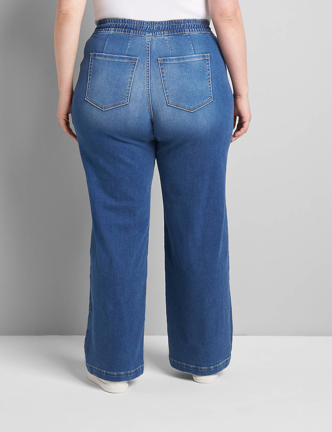 Pull-On Wide Leg Jean Product Image 2