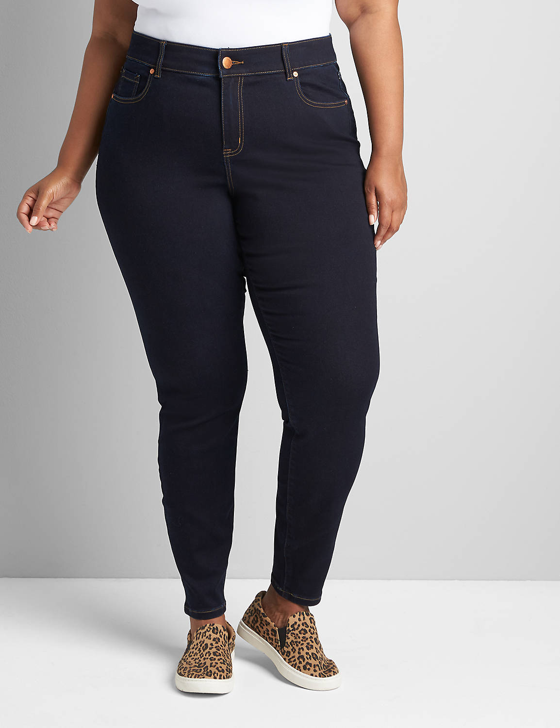 CURVY HIGH RISE SKINNY- RINSE WASH Product Image 1